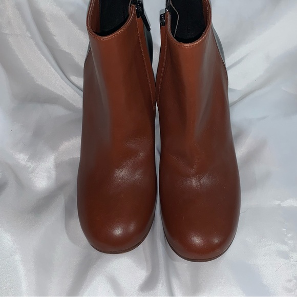 CELINE size 37.5 black/brown color block 2tone CALFSKIN platform wedge BOOTIES - Picture 6 of 16